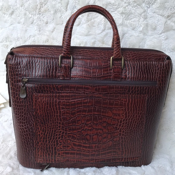 New French 1946 Briefcase with Laptop Sleeve. - Picture 5 of 8